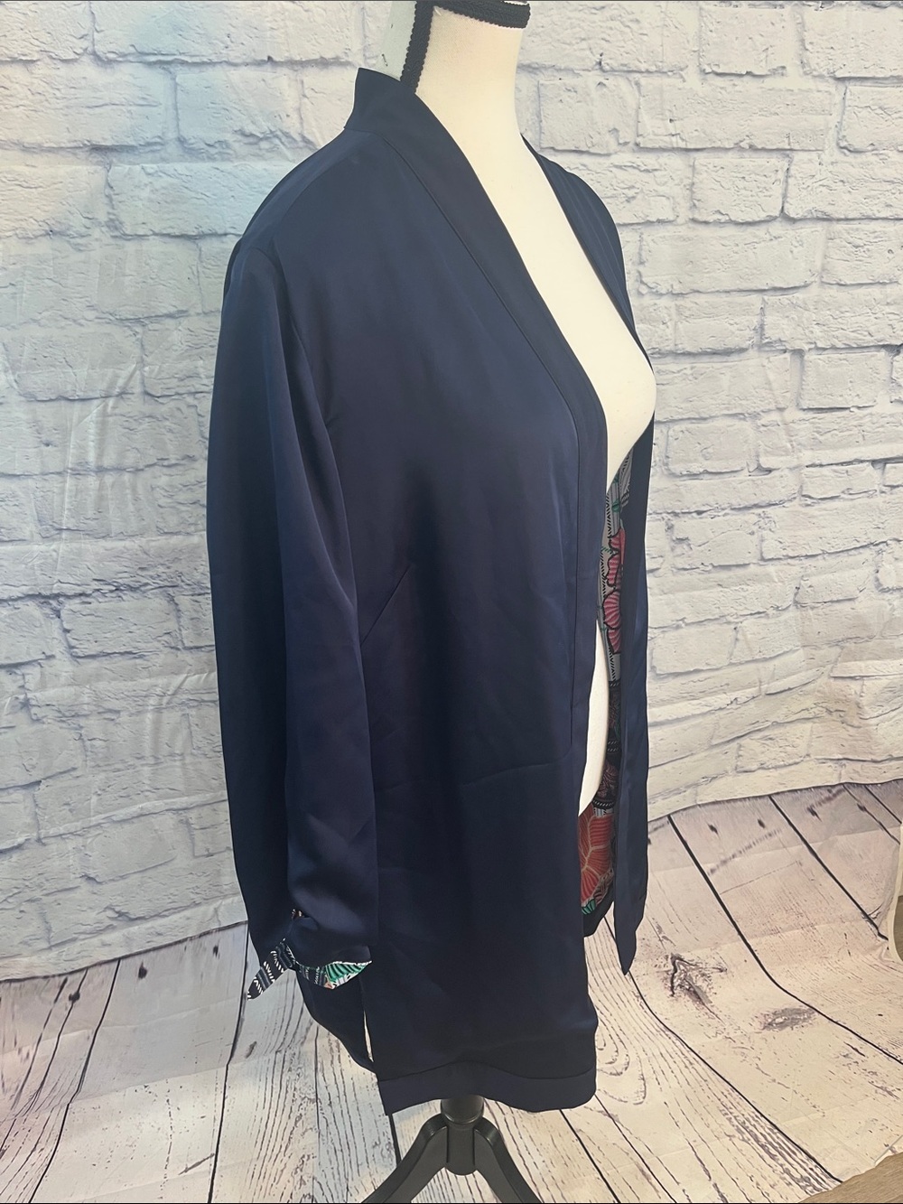 Chico’s Reversible Kimono Duster Floral/Solid Navy Chicos 3 XL Open Front Boho - Picture 9 of 13